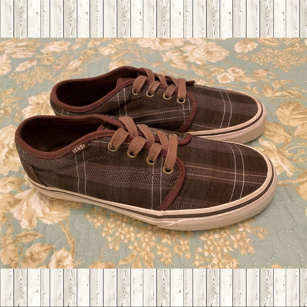 Vans Brown Plaid Shoes Women’s 8.5/Men’s 6.5